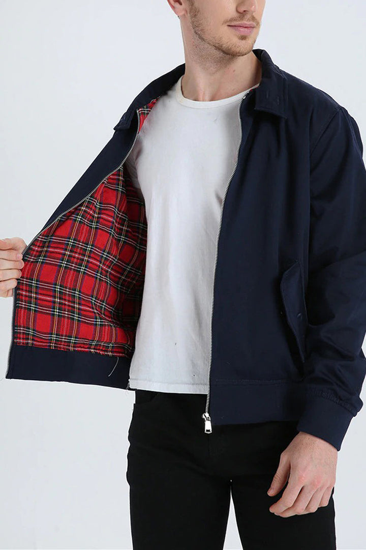 Manteau décontracté bleu marine, confortable et polyvalent, idéal mode masculine.