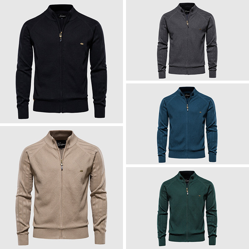 Veste zippée homme, coupe moderne, matière légère.  Idéale ville & montagne.  Poches zippées.