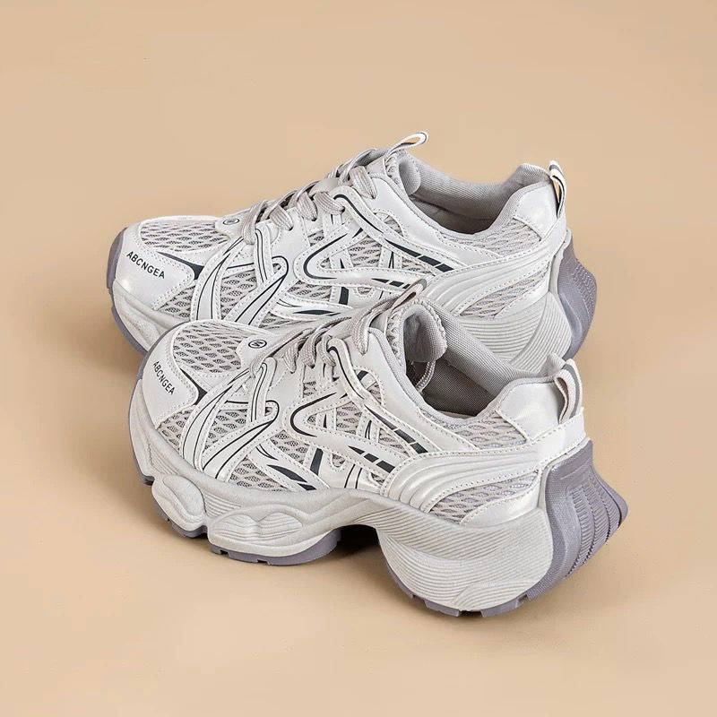 Chaussures ergonomiques pour femmes, avec amorti optimal, parfaites pour le sport et les activités quotidiennes.